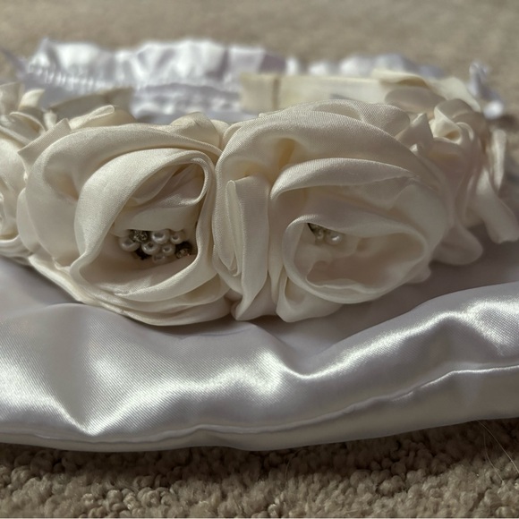 Bridal hairband - Picture 2 of 5